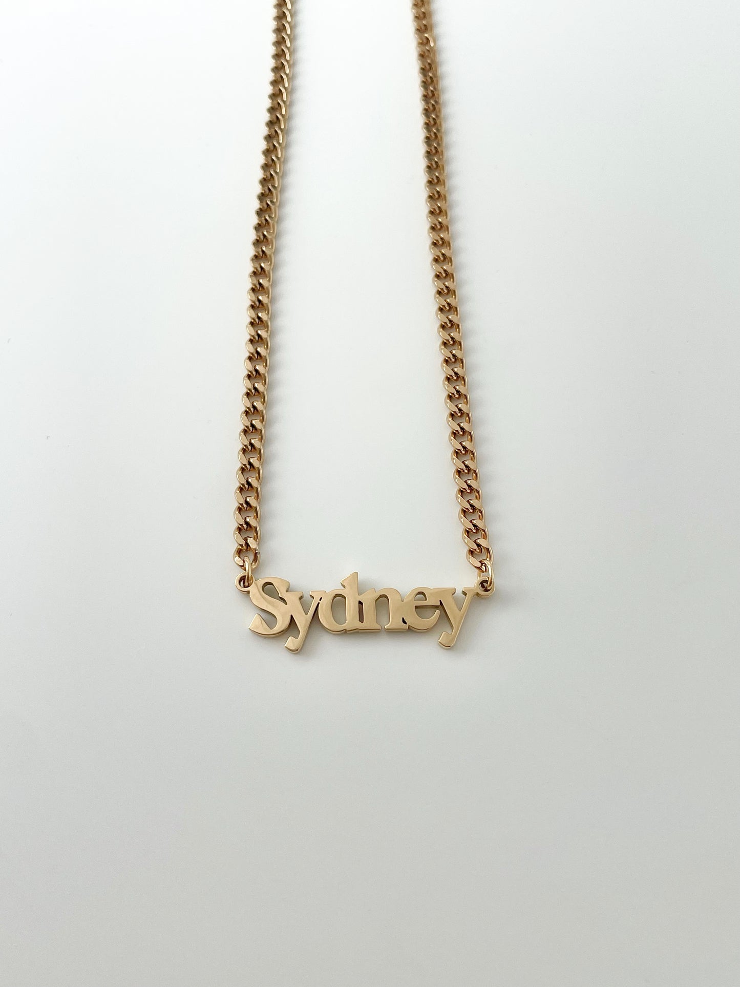 SYDNEY Name Necklace