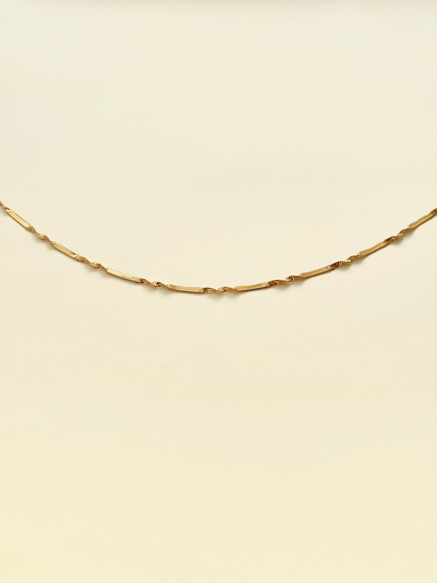 Everyday Essentials Necklace M