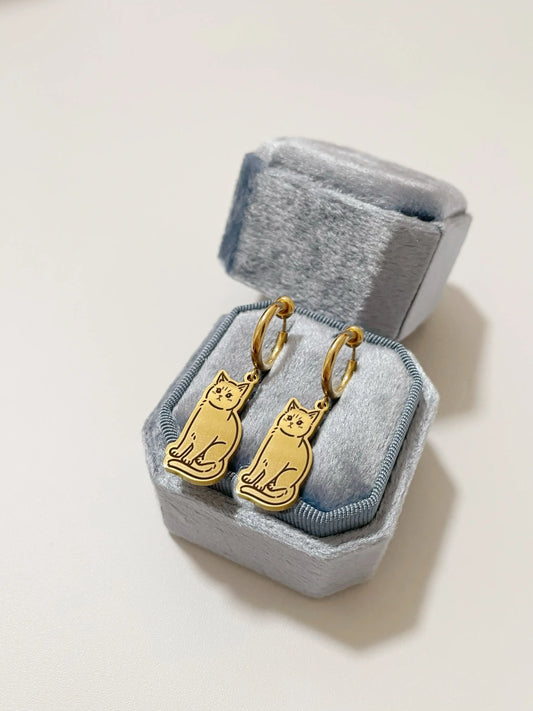 Pet Portrait Clip-on Earrings with Sliding Spring (Gold)