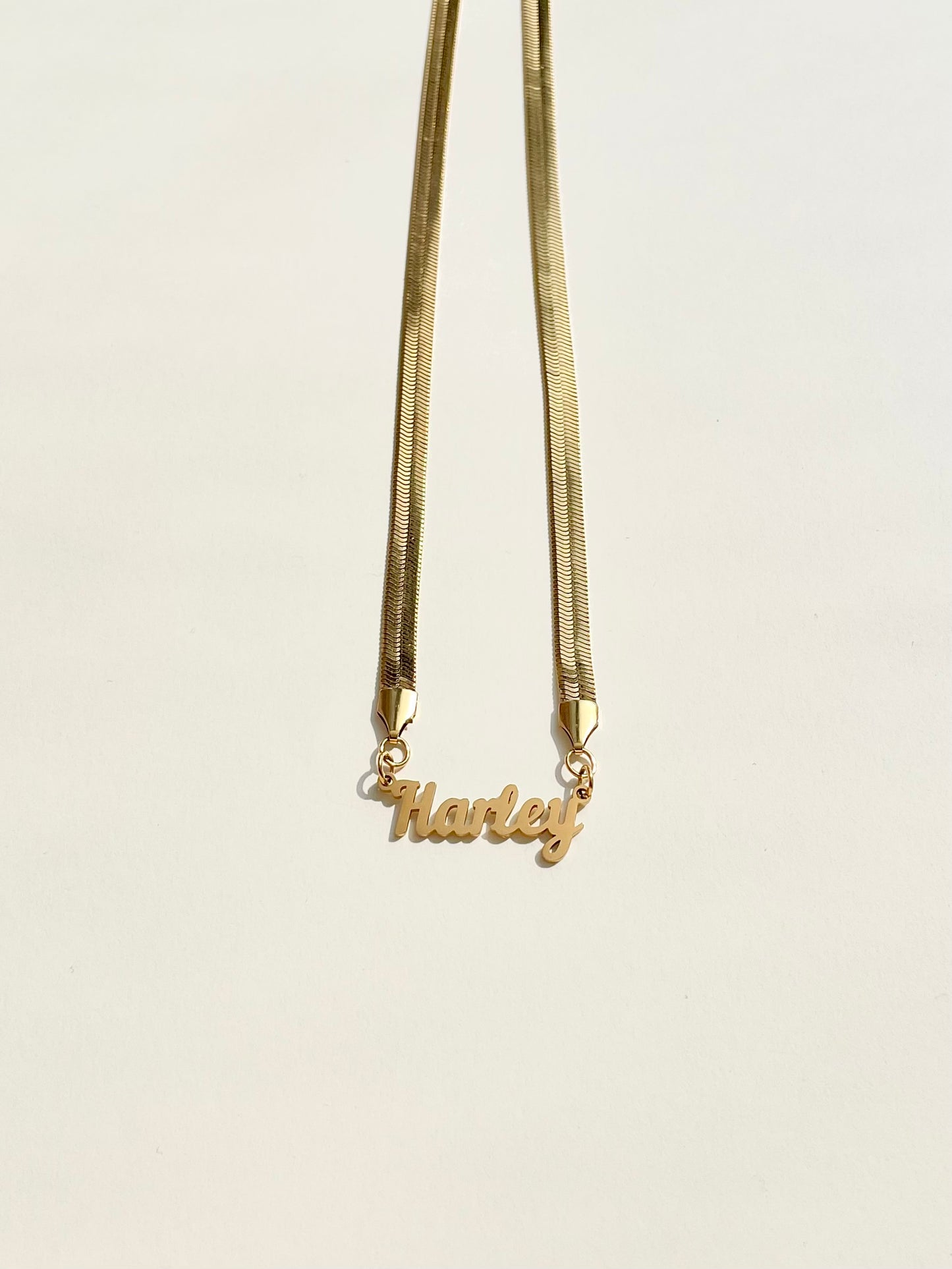 HARLEY Name Necklace