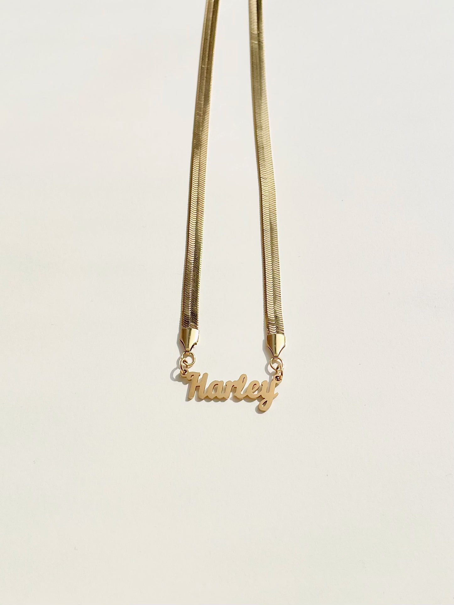 HARLEY Name Necklace