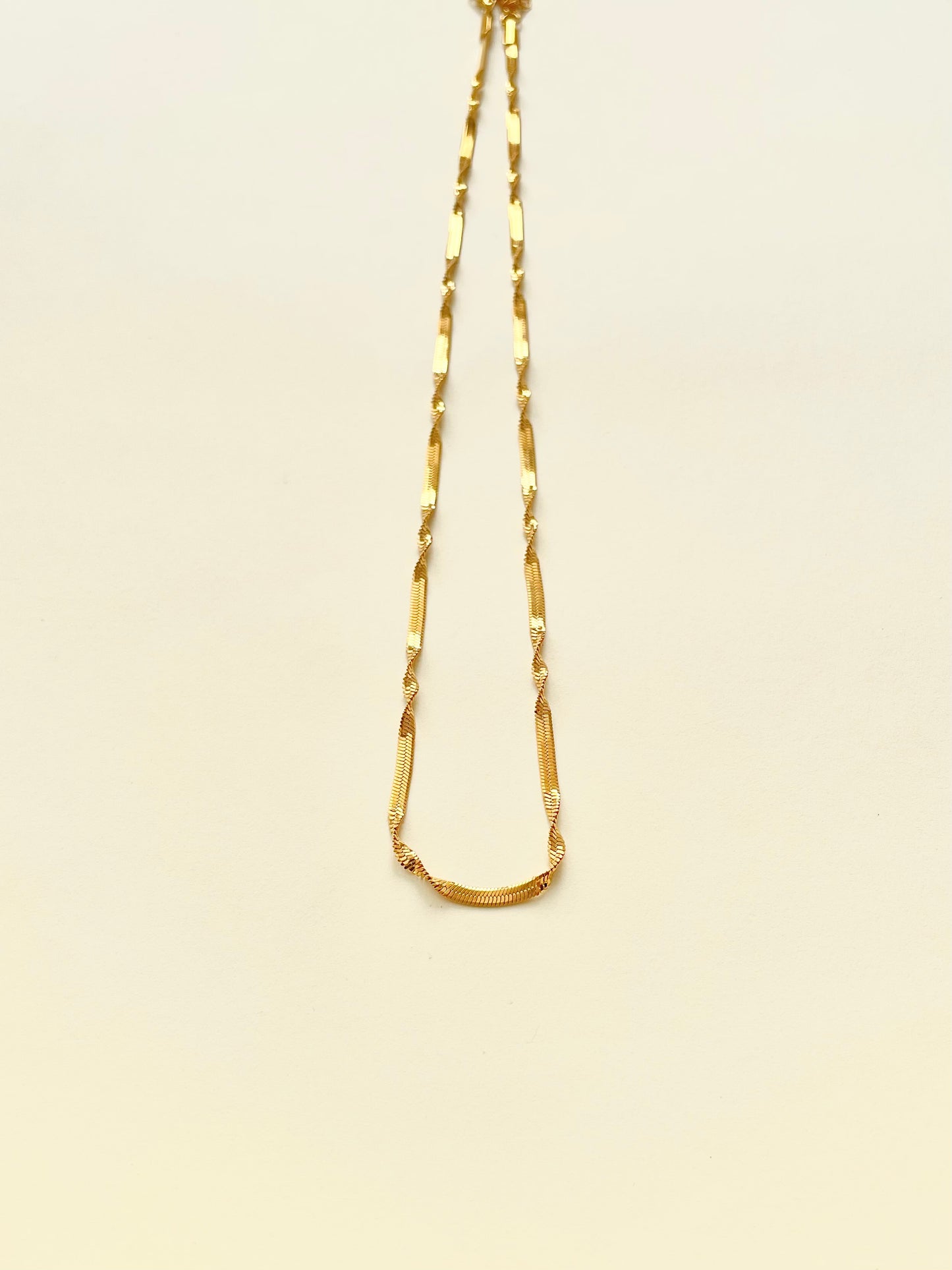 Everyday Essentials Necklace M