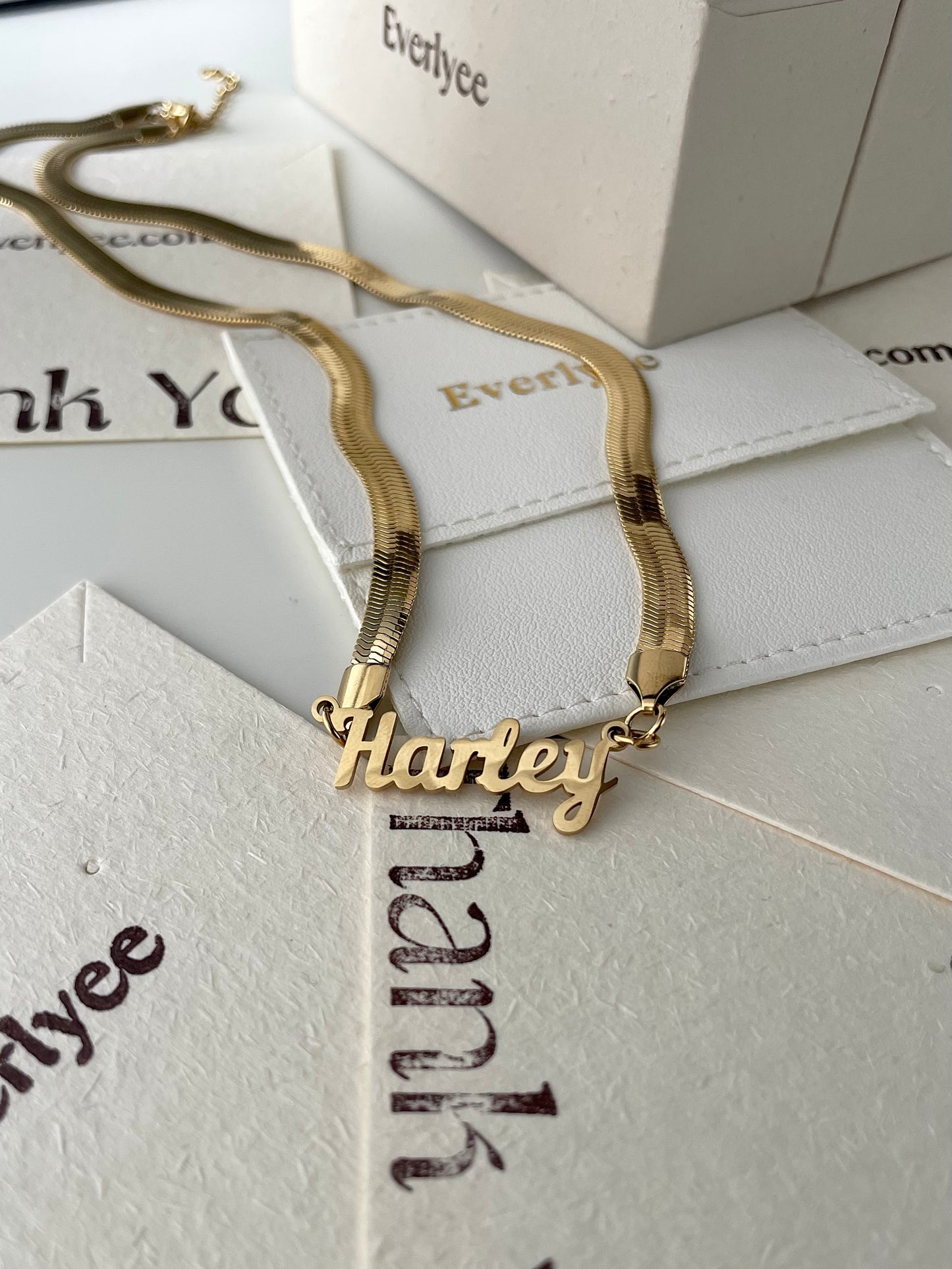 HARLEY Name Necklace