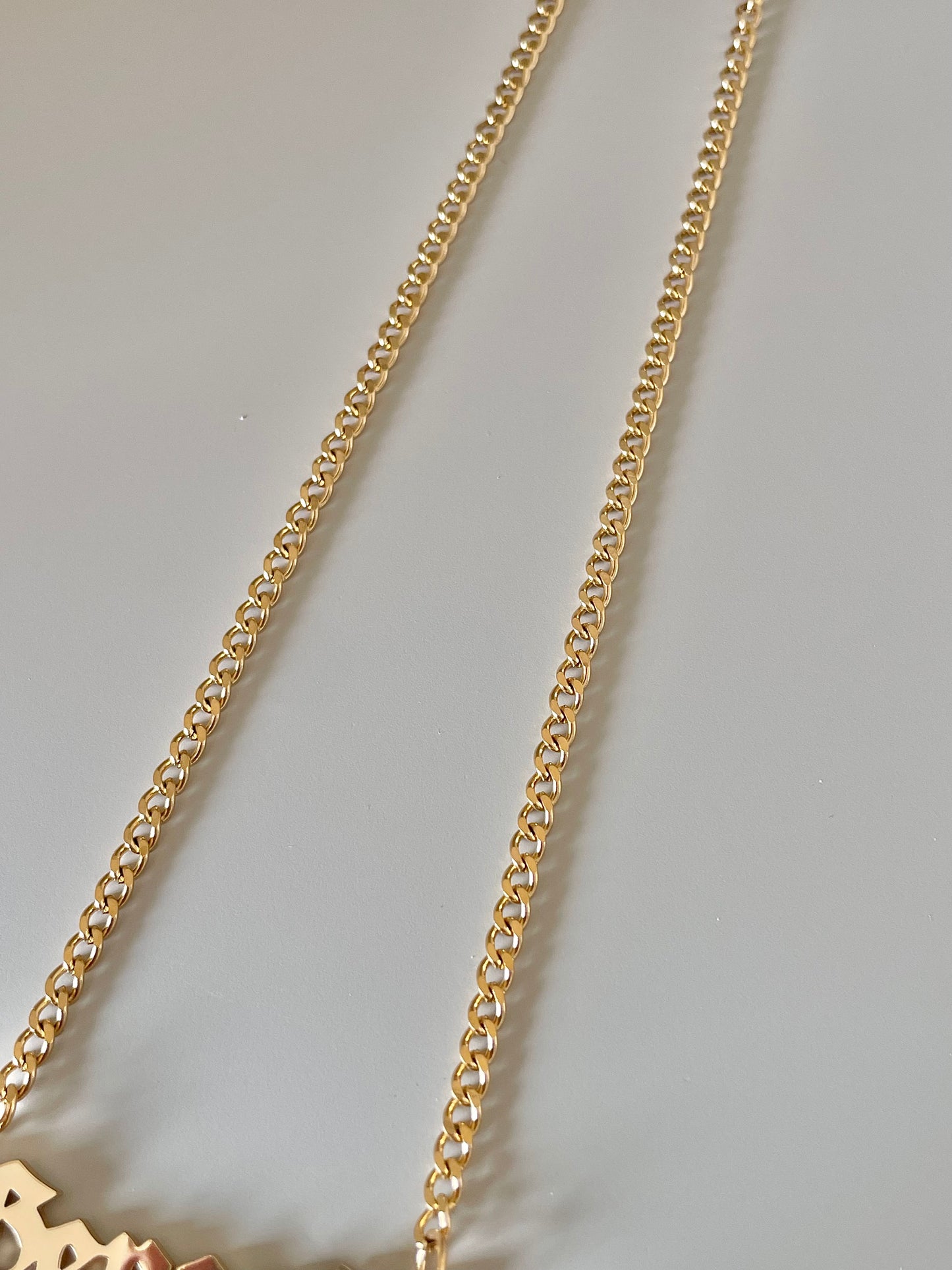 golden mini cuba chain