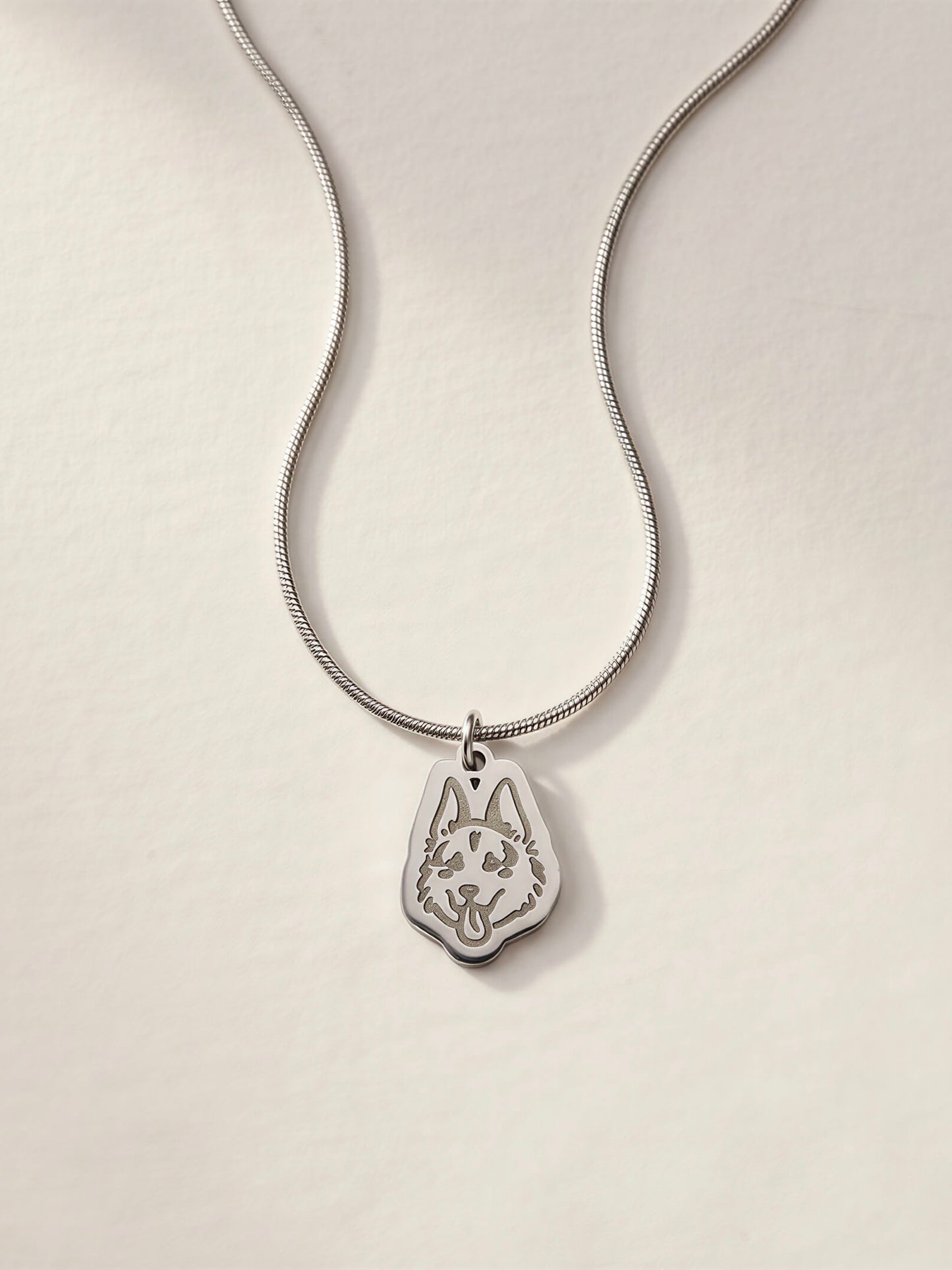 Pet Portrait Herringbone Chain Necklace