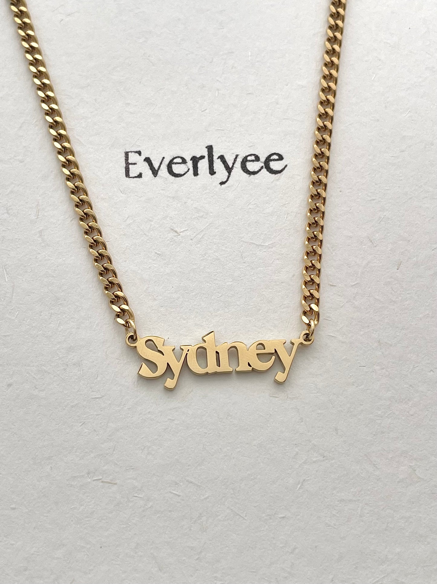 SYDNEY Name Necklace