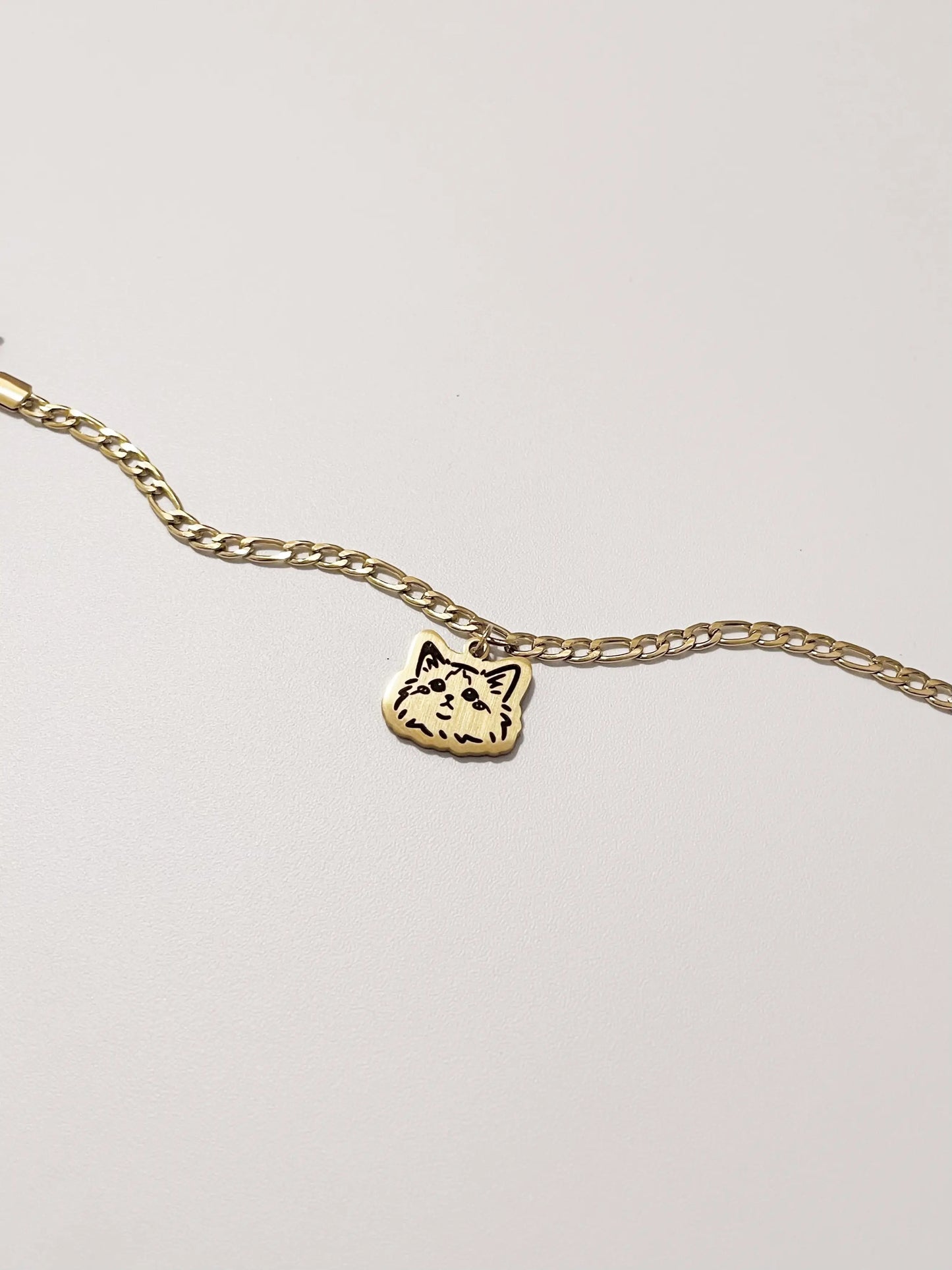 Furry Friends Figaro Chain Bracelet (Gold)